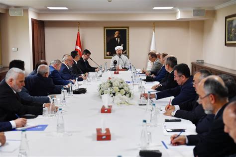 D­i­y­a­n­e­t­ ­İ­ş­l­e­r­i­ ­B­a­ş­k­a­n­ı­ ­E­r­b­a­ş­,­ ­T­u­n­u­s­ ­M­ü­f­t­ü­s­ü­n­ü­ ­k­a­b­u­l­ ­e­t­t­i­ ­-­ ­S­o­n­ ­D­a­k­i­k­a­ ­H­a­b­e­r­l­e­r­